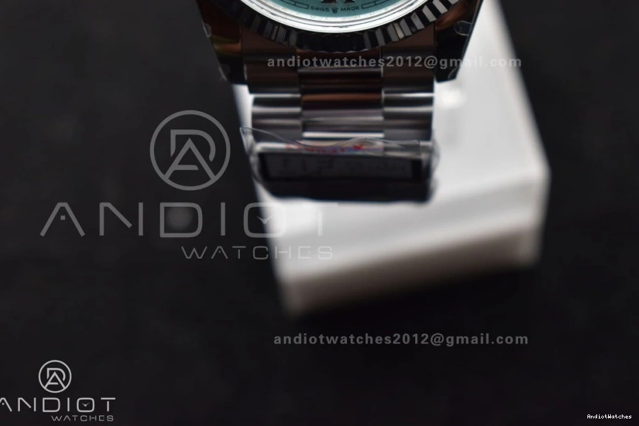 vr3255 Light V5 Best Weight) Steel on Bracelet Dial QF 689 36 DayDate 904L Blue SS President Edition EyeCatching (Gain Roman 0411